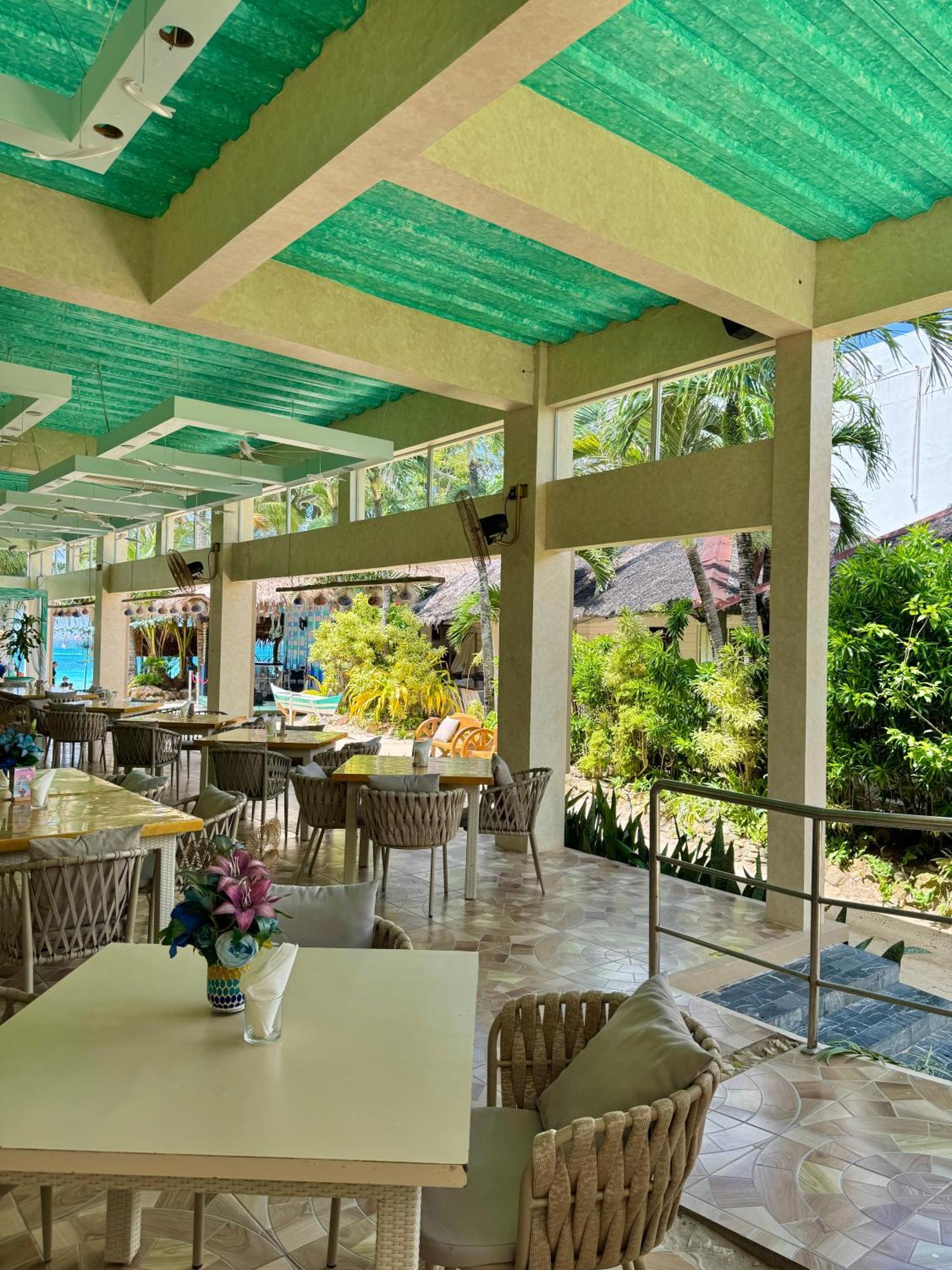 Casa Pilar Beach Resort Manoc-Manoc Exterior foto
